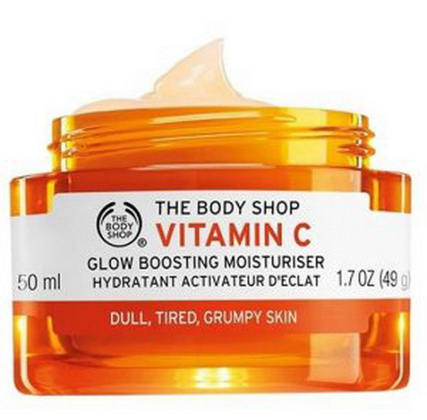 Sáu mẹo giữ lớp trang điểm lâu trôi trong ngày hè nắng nóng ảnh 1