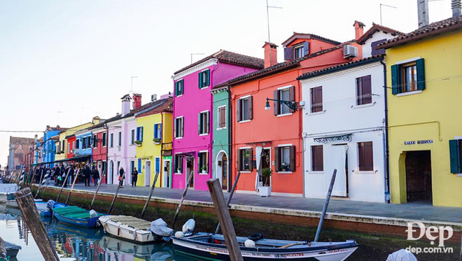 Burano - Hòn đảo bảy sắc cầu vồng rực rỡ trên đất nước Italy ảnh 5