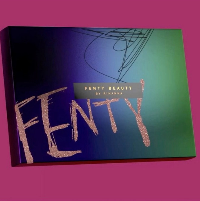 Sẵn sàng lung linh với bộ sưu tập Fenty Galaxy của Rihanna ảnh 2