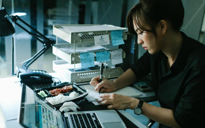 Những thói quen phái đẹp nên tránh để không bị tích mỡ thừa ảnh 5