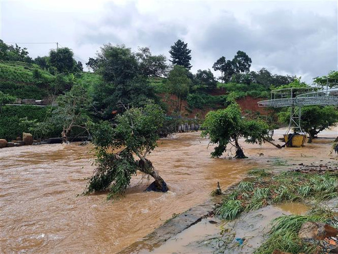 Trượt lở đất đá tại Việt Nam: Tăng cường ứng dụng khoa học tiên tiến ảnh 3