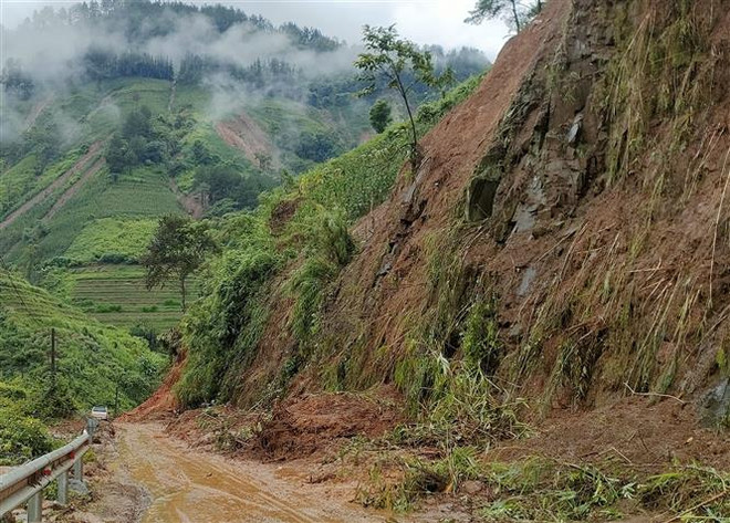 Trượt lở đất đá tại Việt Nam: Tăng cường ứng dụng khoa học tiên tiến ảnh 2