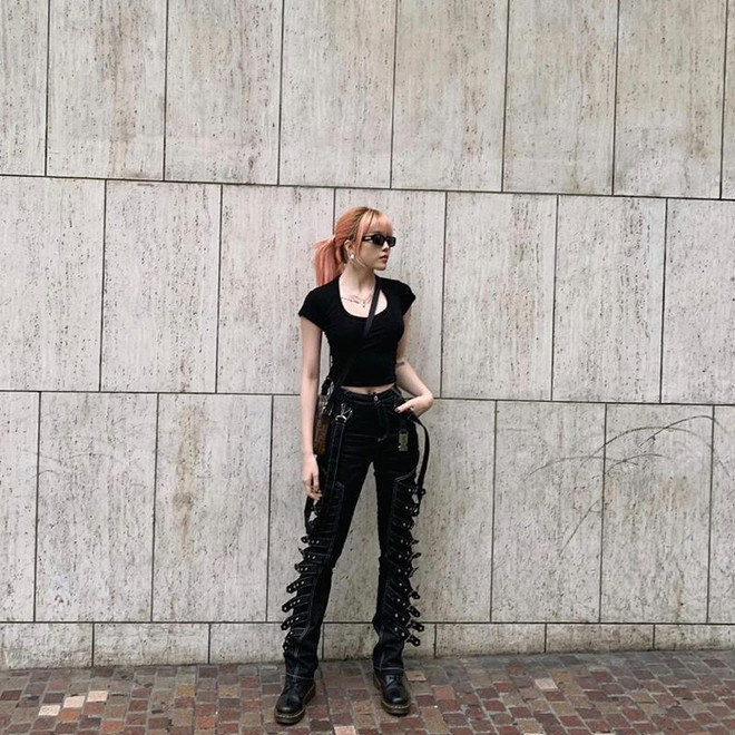 Học lỏm mẹo phối đồ, mix phụ kiện cực xinh của các sao Việt ảnh 5