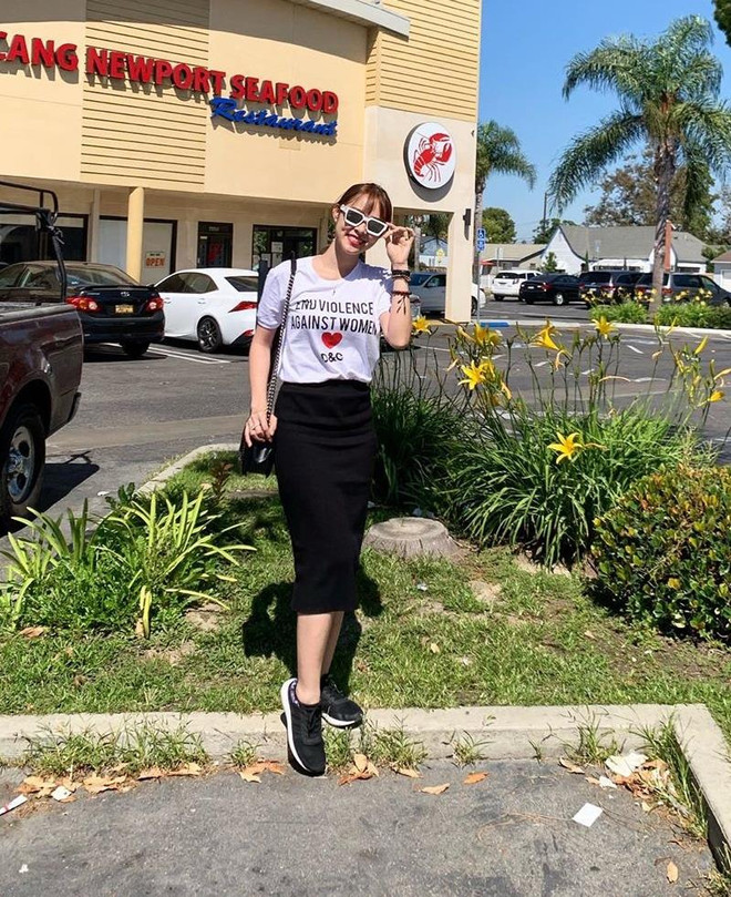 Học lỏm mẹo phối đồ, mix phụ kiện cực xinh của các sao Việt ảnh 20