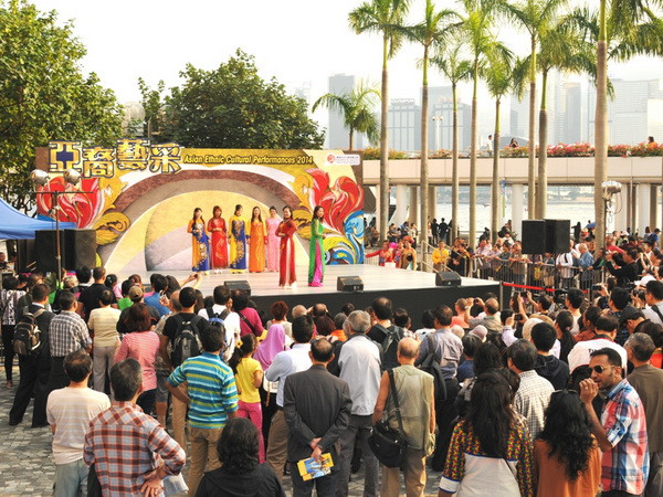 Việt Nam giới thiệu văn hóa tới bạn bè quốc tế tại Hong Kong ảnh 1