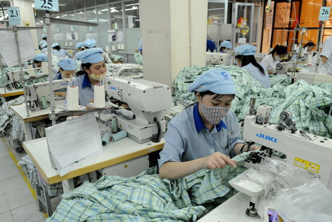 Quốc hội khóa 13: Thông qua nhiều luật kinh tế thể hiện tư duy đổi mới ảnh 1