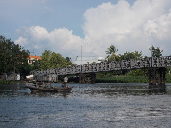 An Giang: Tìm thấy thi thể học sinh đi tắm sông bị mất tích ảnh 1