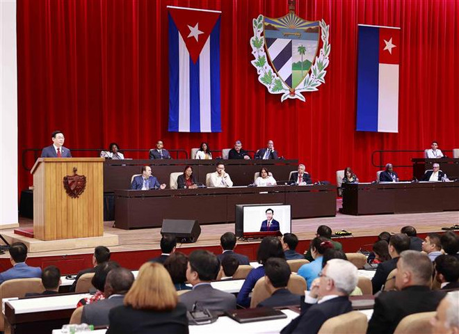 Chủ tịch Quốc hội Vương Đình Huệ phát biểu. (Ảnh: Doãn Tấn/TTXVN) Truyền thông Cuba đưa tin đậm nét về chuyến thăm của Chủ tịch Quốc hội ảnh 2