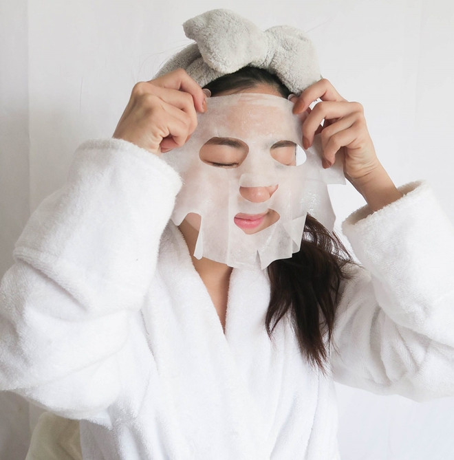 Vài món bảo bối giữ cho làn da luôn tươi tắn trong tiết trời hanh khô ảnh 1