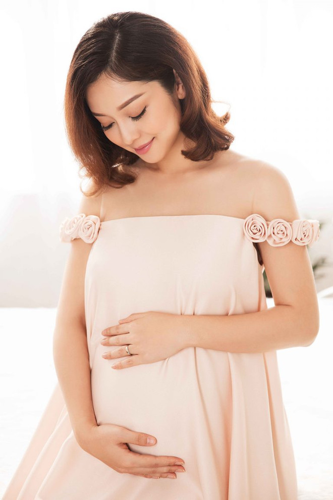 Những bà bầu của giới showbiz Việt - ai nóng bỏng hơn? ảnh 14
