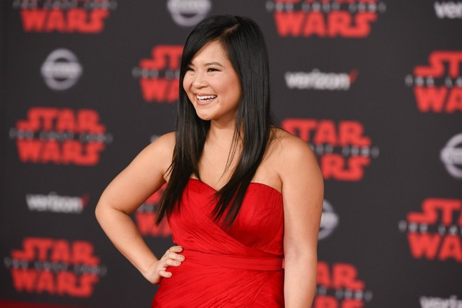 Kelly Marie Tran chọn êkíp Việt để 'gửi vàng' tại lễ ra mắt Star Wars ảnh 6