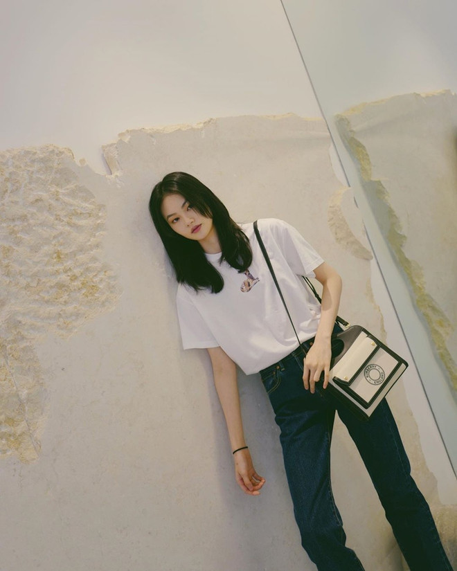 Pocket Bag - tuyệt phẩm túi của Burberry "khuynh đảo" dàn sao thế giới ảnh 20