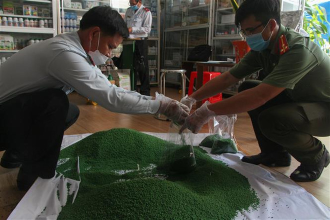 Long An xử lý nghiêm kinh doanh phân bón không đảm bảo chất lượng ảnh 1