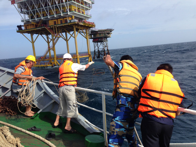 Bài 2: Những sợi dây dài… nối Tết cổ truyền qua Biển Đông ảnh 3