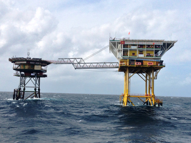 Tiếng ca Tết nghẹn ngào trên thềm lục địa phía Nam ảnh 1