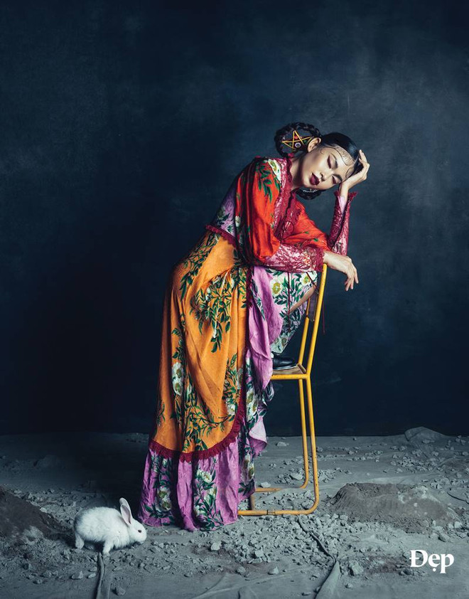 Ngắm Sơn Tùng M-TP ma mị trong “To the moon and back” ảnh 7