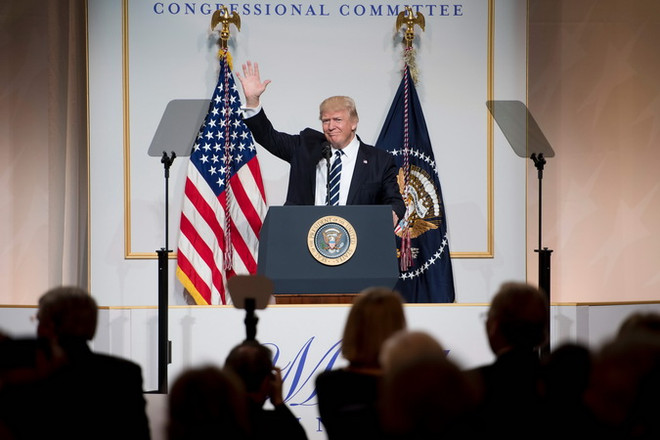 Tổng thống Mỹ Donald Trump phát biểu trong cuộc họp tại Washington, DC ngày 21/3. (Nguồn: AFP/TTXVN) Tổng thống Mỹ bất ngờ chúc mừng người dân Iran dịp Lễ Năm mới ảnh 1