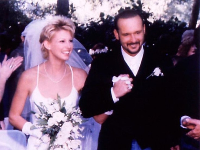 Tim McGraw và Faith Hill ra mắt album hát đôi sau 20 năm ảnh 2