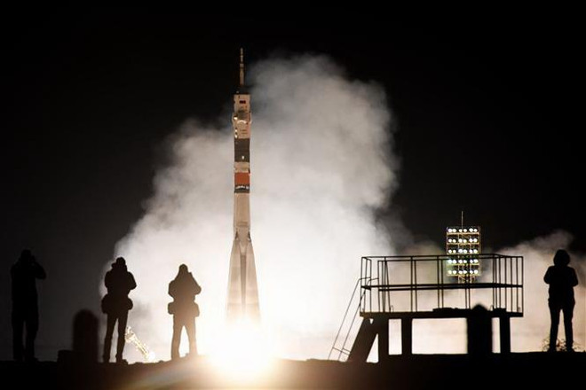 Tên lửa đẩy mang theo tàu vũ trụ Soyuz MS-12 của Nga rời bệ phóng tại bãi phóng Baikonur Cosmodrome ở Kazakhstan, ngày 14/3/2019. (Ảnh: AFP/TTXVN) Pakistan, Nga cam kết không triển khai vũ khí trong không gian vũ trụ ảnh 1