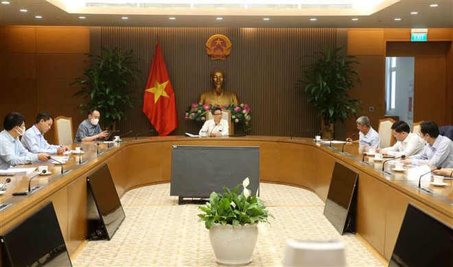 Hướng dẫn, hỗ trợ dân phân loại chất thải y tế từ F0 điều trị tại nhà ảnh 1