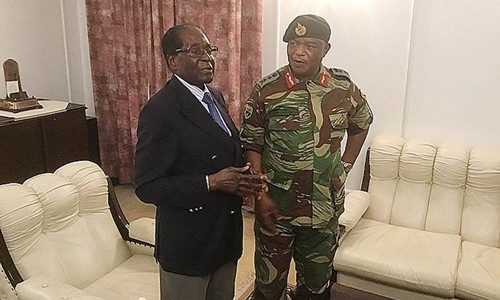 Tổng thống Zimbabwe Robert Mugabe tái xuất hiện sau cuộc binh biến ảnh 1