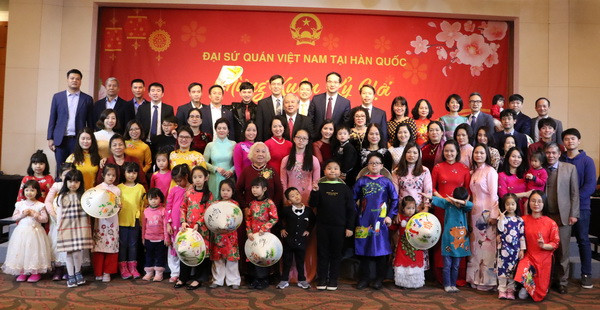 Ấm áp Tết Kỷ Hợi 2019 của cộng đồng người Việt tại Hàn Quốc ảnh 3