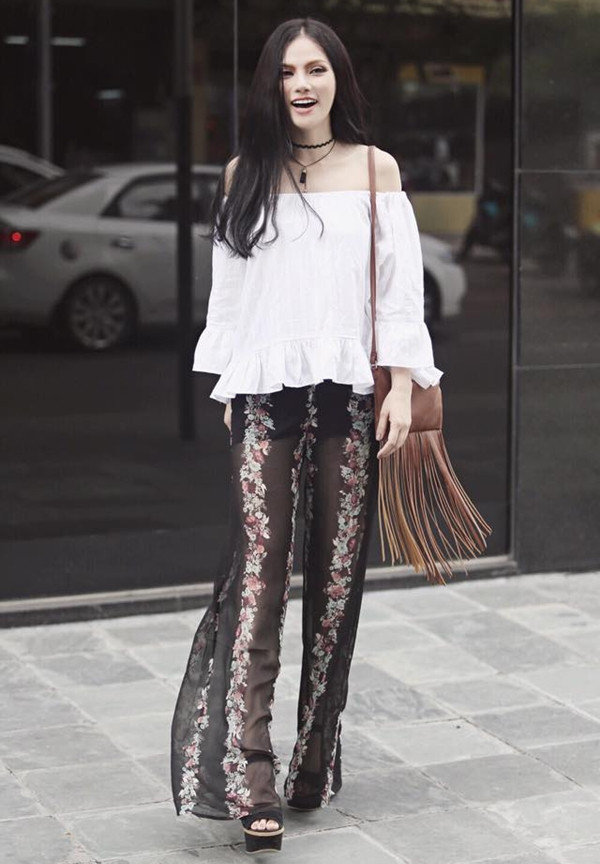 Hoàng Thùy Linh, Quỳnh Châu chọn đồ dạo phố tôn dáng chuẩn ảnh 2