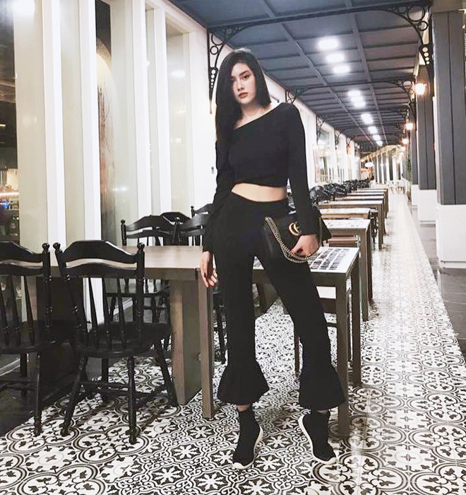 Mỹ nhân Việt trổ tài phối đồ với túi hiệu, khoe street style sành điệu ảnh 11