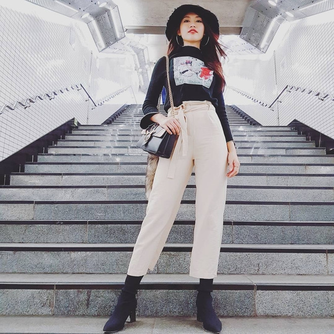 Mỹ nhân Việt trổ tài phối đồ với túi hiệu, khoe street style sành điệu ảnh 7