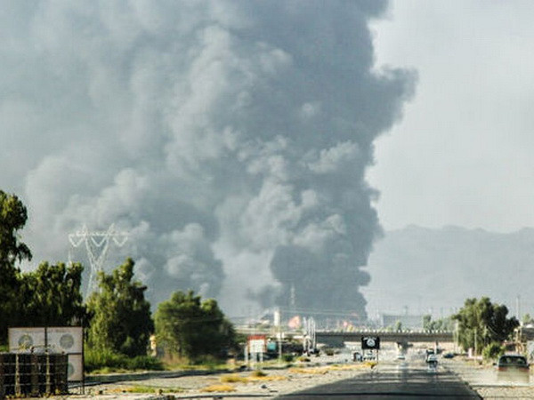 Phiến quân Hồi giáo chiếm đập nước, nguy cơ chính phủ Iraq sụp đổ ảnh 1