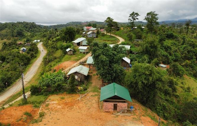 Thôn, làng trên địa bàn huyện Kon Plông. (Ảnh minh họa. Dư Toán/TTXVN) Kon Tum: Trận động đất mạnh 3,7 độ xảy ra tại huyện Kon Plông ảnh 1