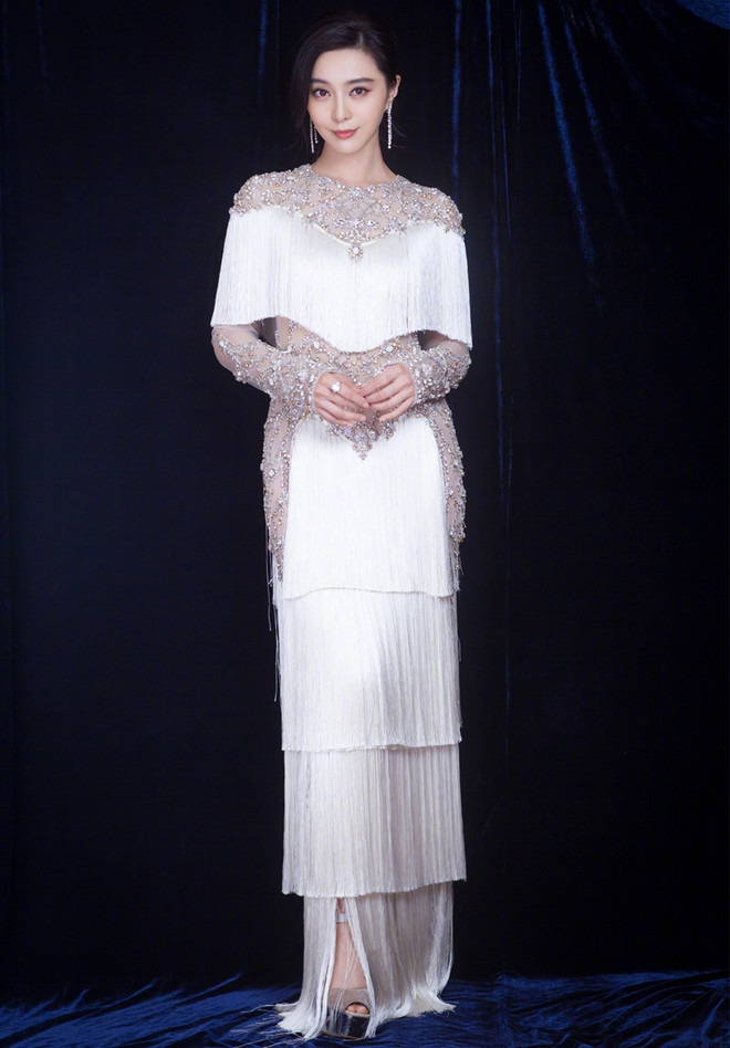 Phạm Băng Băng là ngôi sao quốc tế mặc đẹp nhất thế giới năm 2017 ảnh 14