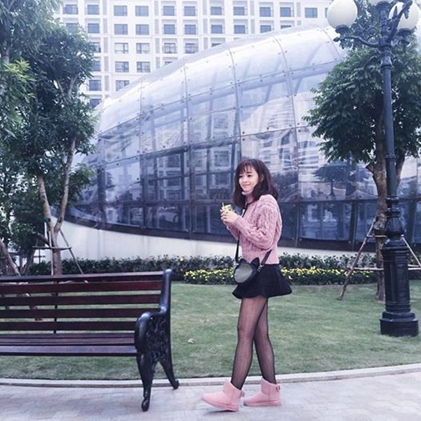 Chiêm ngưỡng phong cách đầu năm của tín đồ thời trang Việt ảnh 6