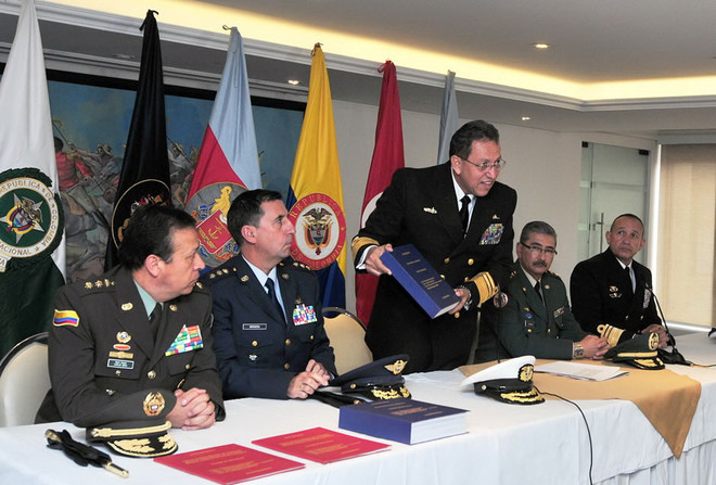 Colombia kỷ luật 25 nhân viên quân sự, cảnh sát dính bê bối gián điệp ảnh 1