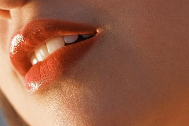 Những gợi ý hay giúp vùng da mắt, môi không còn mệt mỏi ảnh 3