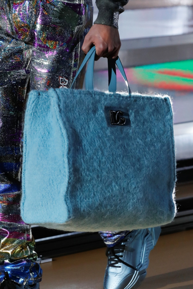 Cách nhìn nhận về cuộc sống mới mẻ qua bộ sưu tập Dolce & Gabbana 2021 ảnh 8
