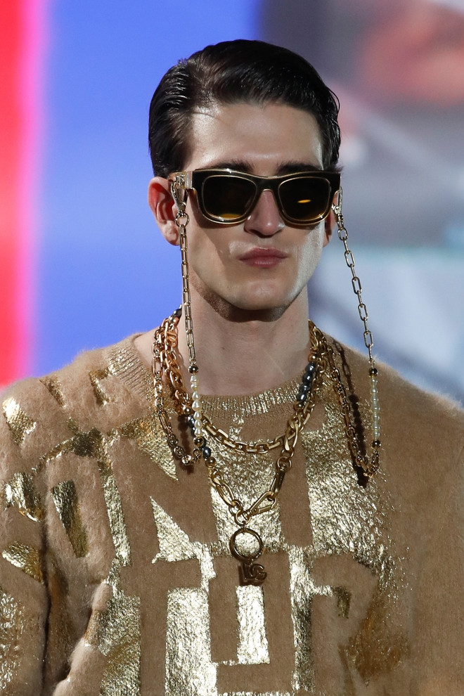 Cách nhìn nhận về cuộc sống mới mẻ qua bộ sưu tập Dolce & Gabbana 2021 ảnh 3