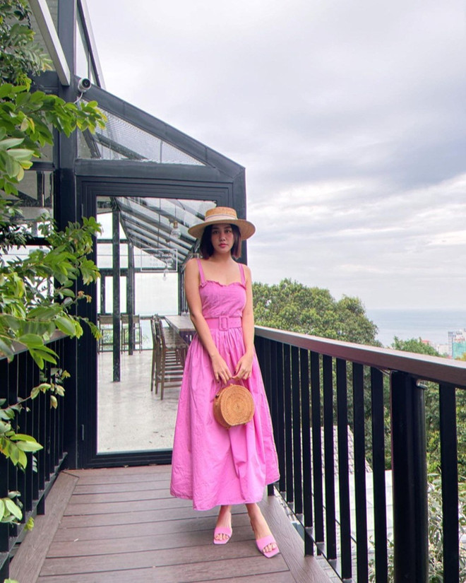 Sao Việt diện gì xuống phố trong tuần đầu tiên của năm 2021? ảnh 17