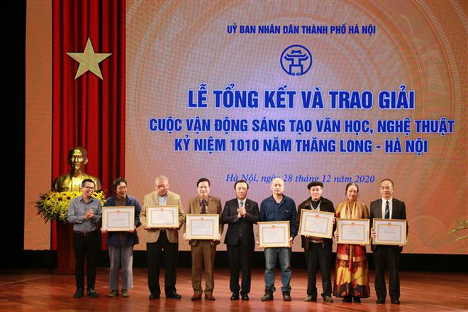 55 tác phẩm đoạt giải sáng tạo văn học kỷ niệm 1010 năm Thăng Long ảnh 1
