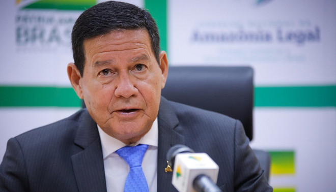 Phó Tổng thống Brazil sử dụng thuốc chữa sốt rét để điều trị COVID-19 ảnh 1