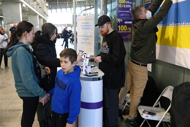 Phái đoàn Nga và Ukraine nối lại đàm phán nhằm giải quyết xung đột ảnh 1