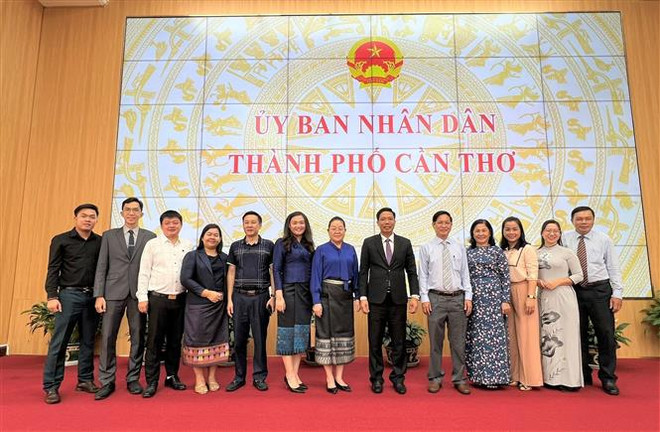 Lào muốn tiếp tục đầu tư xây Trung tâm Thương mại Lào-Việt tại Cần Thơ ảnh 1