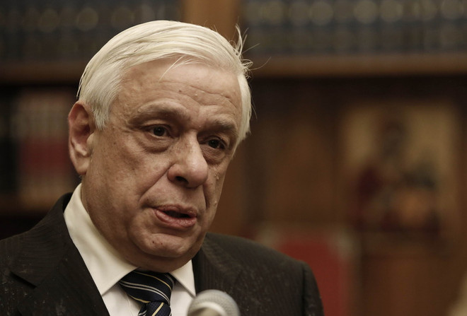 Tổng thống Pavlopoulos bác bỏ khả năng Hy Lạp rời Eurozone ảnh 1