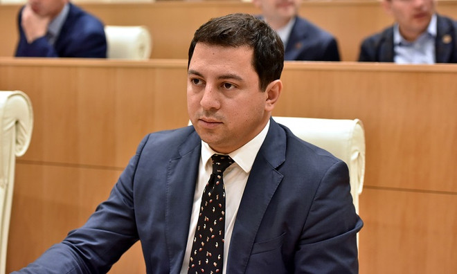 Chủ tịch Quốc hội Gruzia thông báo quyết định từ chức ảnh 1