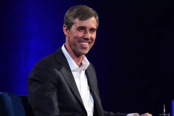 Ứng viên tổng thống Mỹ cân nhắc tìm liên danh tranh cử là phụ nữ ảnh 1