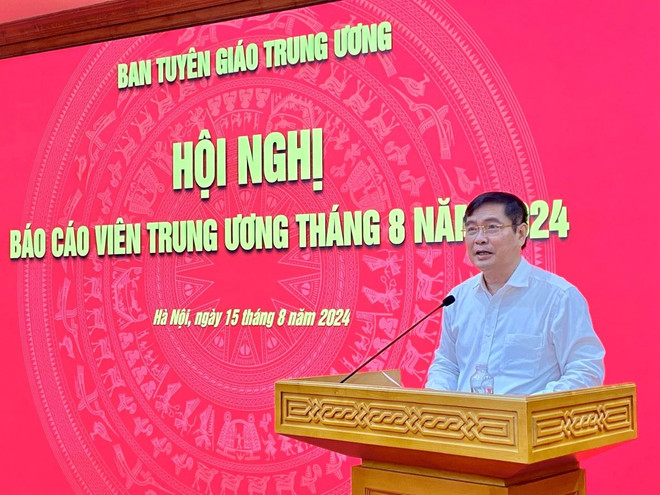 Phó Trưởng Ban Tuyên giáo Trung ương Phan Xuân Thủy phát biểu kết luận Hội nghị. (Ảnh: Việt Đức/TTXVN) ttxvn-bao cao vien2.jpg