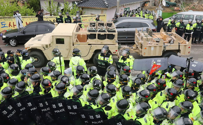 Tổng thống Trump muốn Hàn Quốc trả 1 tỷ USD để triển khai THAAD ảnh 1