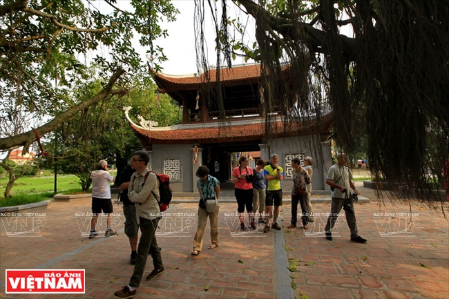 Nét đẹp nguyên sơ, độc đáo của Bút Tháp cổ tự xứ Kinh Bắc ảnh 1