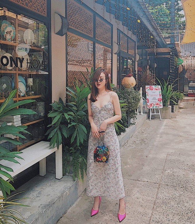 Mỹ nhân Việt “ướp lạnh” ngày hè với street style ngập tràn sắc trắng ảnh 10