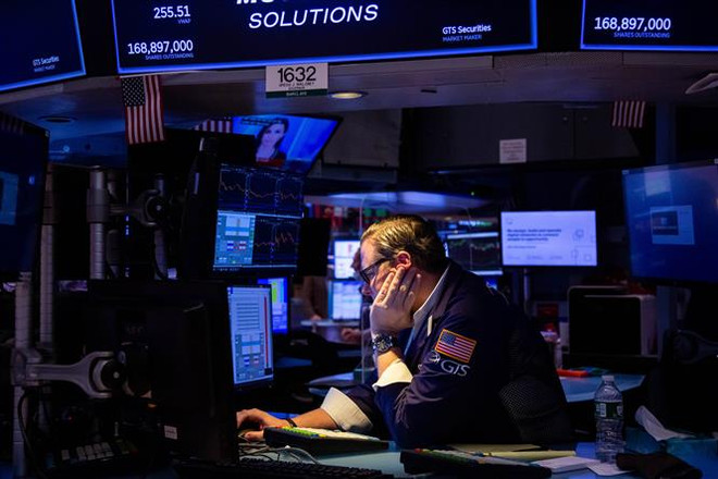 Thị trường chứng khoán Phố Wall hồi hộp chờ đợi tháng 9 khó đoán định ảnh 1